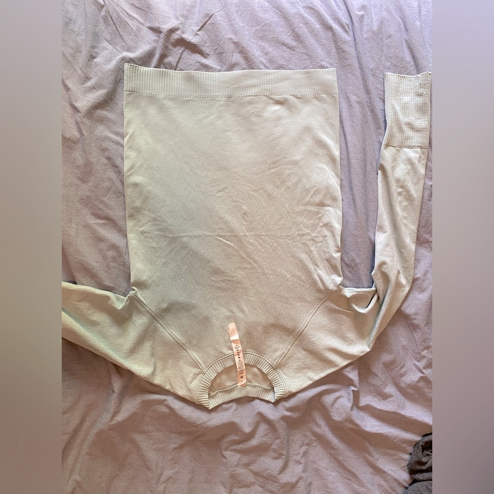 Euc Lululemon Rest Less Pullover Herringbone Fade… - image 6